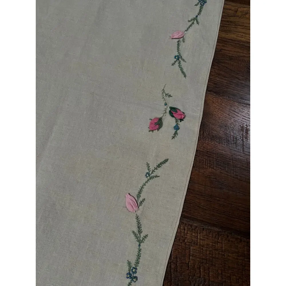Vintage Rectangular Linen Table Runner Hand Embroidered Puffy Pink Rosebud Vine